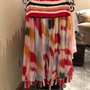 Color splash skirt
